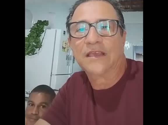 Mais uma criança entrando no reforço