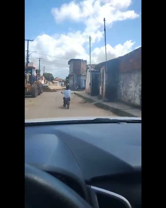 Chegada ao bairro para mais uma visita